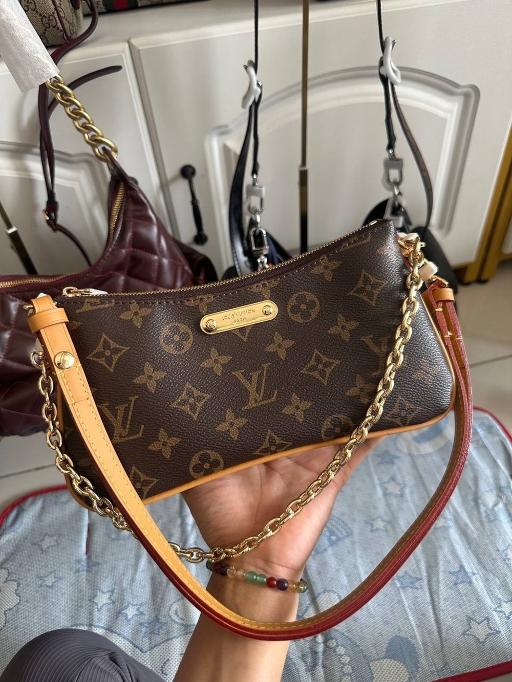 Louis Vuitton Brown Monogram Chain and Leather Shoulder Bag - Picture 2 of 12
